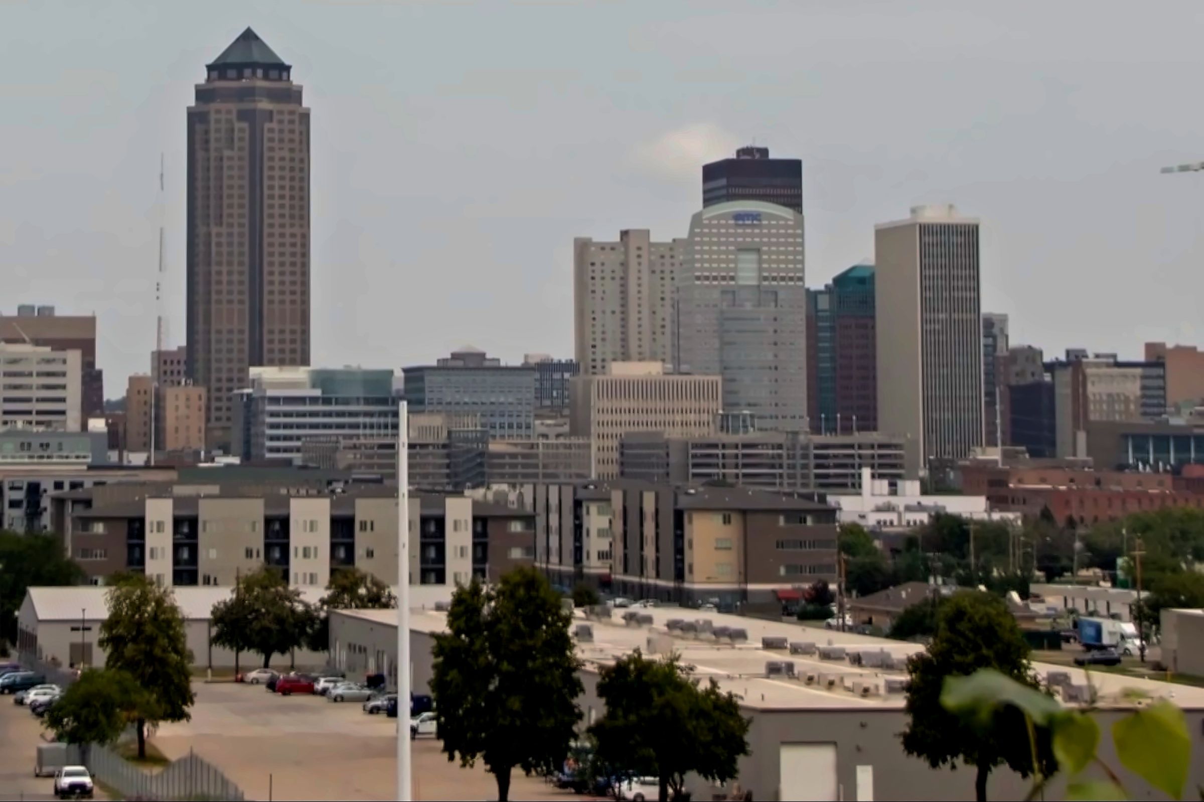 The Des Moines skyline on an overcast day